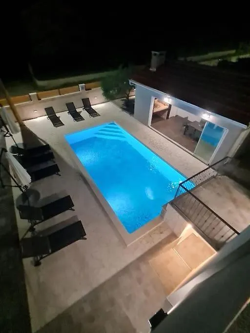 Villa Kuca Za Odmor Feniks à Polaca